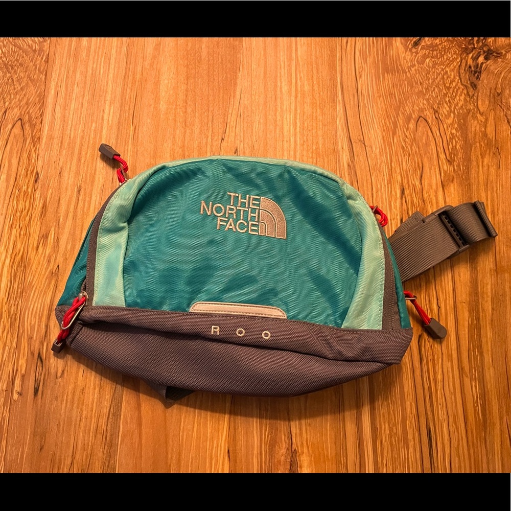 North face Roo hiking bag